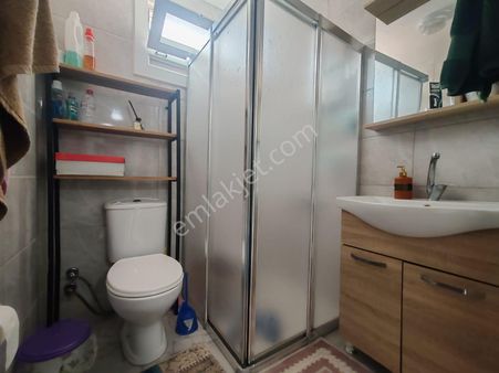 Buca Karacaağaç'da Satılık Zeytinlik İçinde Müstakil 2+1 Ev