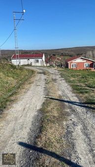 Çatalca Kalfa Köyde Hisseden 1100 M2 Satılık Tarla