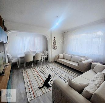 Gaziosmanpaşa Şahinler Sokakta 4+2 Daire