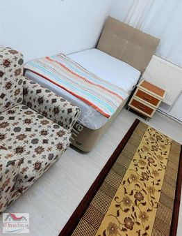 Yeşilova Merkezde 5 Katlı 5 Daireli Doğalgazlı Komple Bina