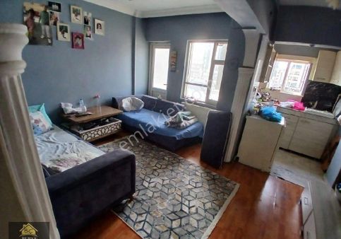 Bursa Yıldırım Davutdede Kurtuluş Caddesinde Arakat Daire