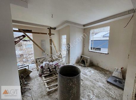 Agt'den Küçük Çamlıca Mah. Sıfır Binada 130m2 2+2 Satılık Daire