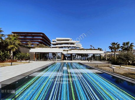 Çeşme Ayasaranda Marinera Suits'te Eşyalı Kiralık Rezidans Daire