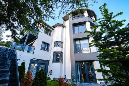 İncek Atakent Villaları Satılık 4 Oda 3 Salon Mükemmel Manzaralı