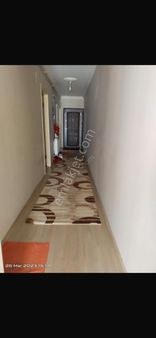 İnegöl Merkezde Satılık 85m2 8 Yıllık Daire Yüksek Zemin