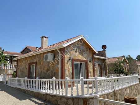 Kuşadası Soğucak'ta Satılık Eşyalı Müstakil Villa