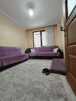 Düz Giriş Geniş Bahçeli Metrobüsün Dibinde Satılık Daire