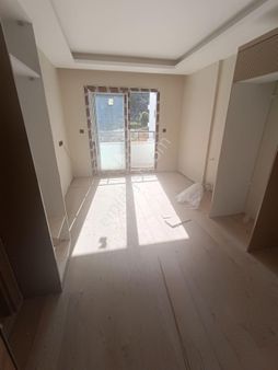 Sarıçam Gültepede Geniş Lüks İ 1+1 Daire