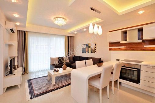 Alanya'da Lüks Residence Denize 200 M Mesafede Eşyalı 1+1 Daire