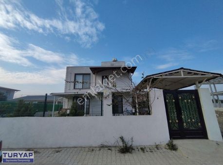 Turunçlu Ana Caddeye Yakın Satılık Bahçeli Ev