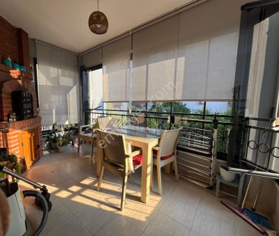 Cumhuriyet De 2+1 2. Kat Daire Satılık