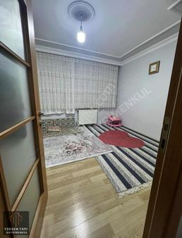 Mehmet Akif'te 1+1 İskanlı Geniş Temiz Bahçekat Daire