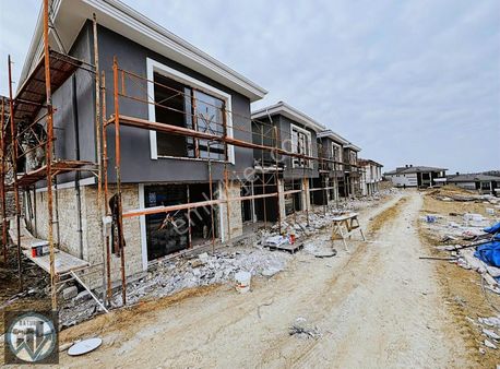 Batur Gayrımenkul'den Mollakasım'da Satılık Sıfır Villa