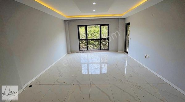 Başiskele'de Lüks Site İçerisinde Satılık 3+1 Daire...