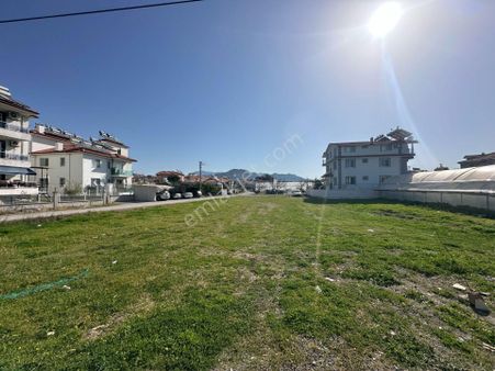 Karaburunda 402m2+404m2 3 Kat İmarlı Arsalar Satılı​k