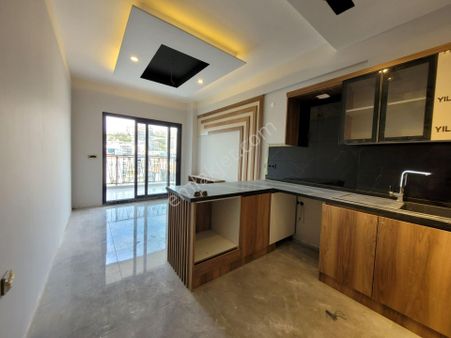 Kuşadası Ege Mah. Yeni Satılık 1+1 Daire