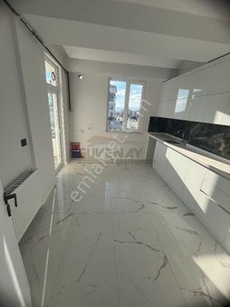 Güvenay - Çorum Ulukavak Mehmetcik Anadolu Lisesi Karşısı 3+1 Satılık Daire