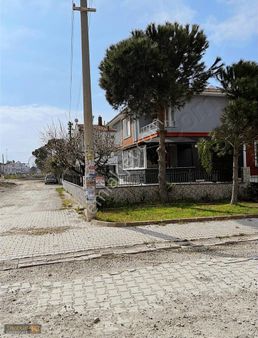 Terzioglu'ndan Cemiltemelde 3,5 Kat İmarlı Arsa Fiyatına Villa