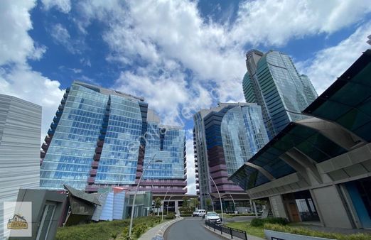 Ağaoğlu Maslak 1453 1+1 Boş Ara Kat Güncel Fırsat Satılık Daire