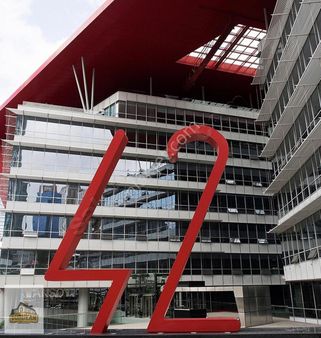 42 Maslak 1+1 Güncel Boş Taşınmaya Hazır Satılık Daire