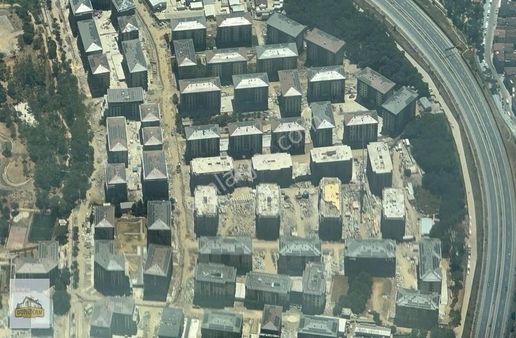 Emlak Konut Çınarköy 3+1 Güncel Bahçe Katı Satılık Daire