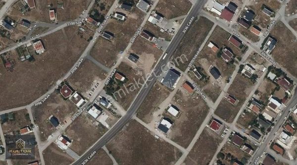 Yaşamkentte 3036 Cadde Sırasında 230 M2 Satılık Arsa