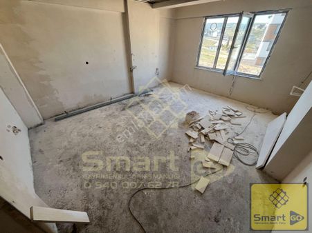 Yeni Mahalle'de 1+1 Satılık Daire