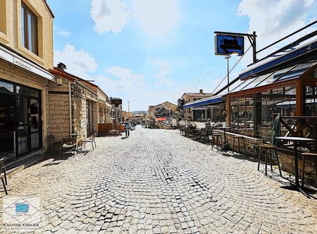 Çeşme Alaçatı Çarşı Da Satılık Dubleks Eski Köy Evi