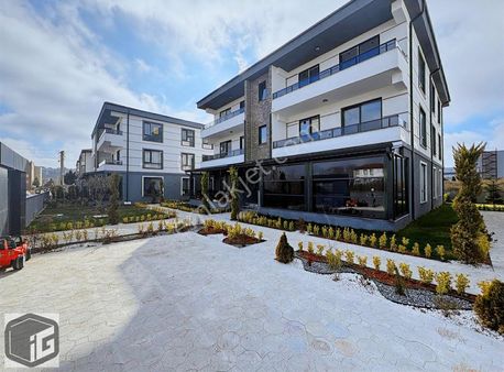 Karasu'da Ebeveyn Banyolu Mutfak Ayrı Sıfır Yerden Isıtma 3+1