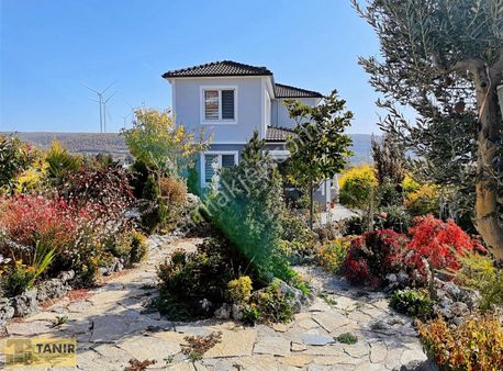 Kırklereli Vize'de Anayol'a Cephe 958m2 Ar.içinde Satılık Villa