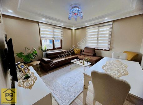 Piyasa Gayrimenkul'den Satılık Marinaya Yakın 2+1 Ara Kat Daire