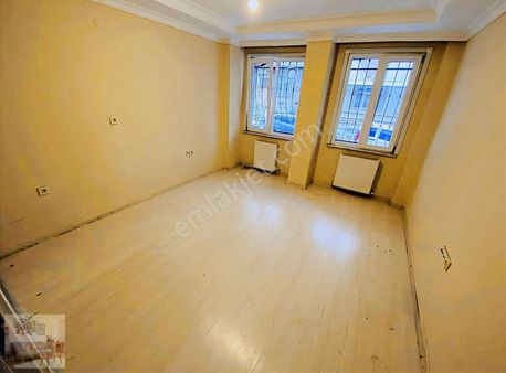 Güney Cephe Karakol Yakın 2+1 İskanlı Yüksek Giriş Balkonlu