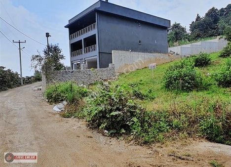 Zirve Emlak'tan Yıldızlı Mahallesi'nde Satılık Müstakil Arazi.