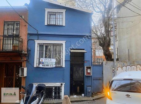 Epa Emre Koç'tan İstanbul'un Göbeğinde Müstakil Hayat