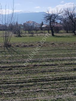 Erden Emlaktan Adsız Mahallesinde Satılık Tarla