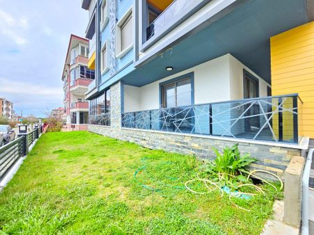▶ ▶ Akçay Körfez'den Geniş Kullanımlı Müstakil Tadında Sıfır Satılık 1+1 Daire