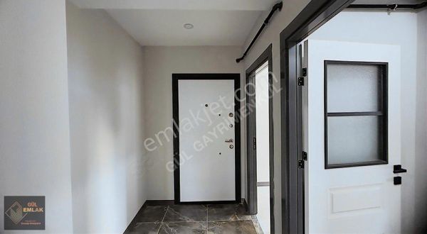 Milpark Yanında İskanlı Kapalı Otoparklı 2+1 Sıfır Satılık Daire