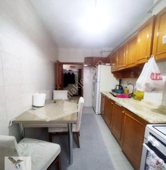 Avcılar Cihangirde Otoparklı 3+1 Kaymaklığa Yakın Satılık