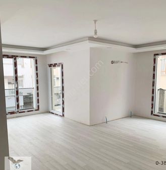 Avcılar Merkezde Sıfır 2+1 Lüks Satılık Ara Kat Kaçmaz Fırsat