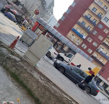 Esmadan Demetgülde 520 M2 İsyerı Dükkan Market Dahıl Her İşe Uygun Metro Karşısı 11milyon Pazarlıkl