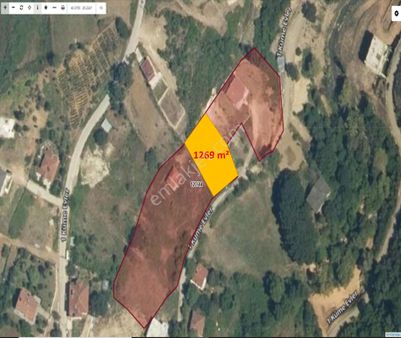 Yalova Kurtköy'de Köy İçinde Muhteşem Konumda Arsa Satılıktır