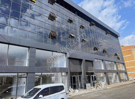 Yakamoz Gayrimenkulden Demirciler Ardı Mah.satılık Ofis
