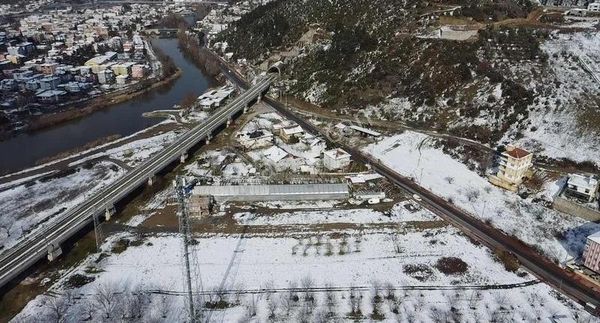 Geyve Alifuatpaşa Mevkisi Üzerinde İmarlı Parselli Yerlerimiz