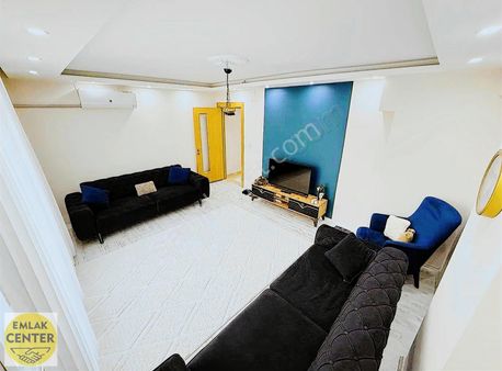 Emlak Center'dan Muradiye Mah Satılık 2+1 Kapalı Mutfaklı Daire