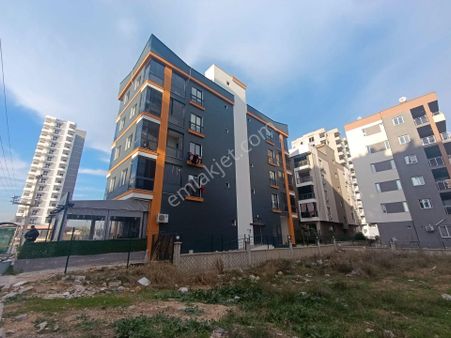 Arve'den Tece Plaj Cad.merkezi Konumda Temiz 1+1 Daire