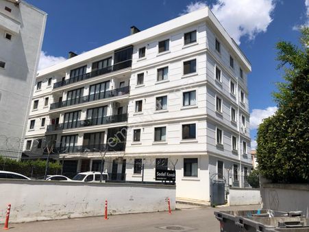 Akçadağ Gayrimenkul'den Sedef Konaklarında 3+1 Arakat Daire