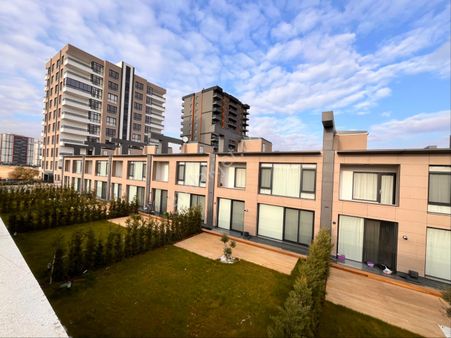 Kadraj Alacaatlı 2+1 Satılık Daireler Bağımsız Mutfak Çift Banyo