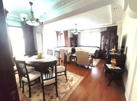 Eyüp Rami Cuma 5+2 / 220m2 / Özel Dizayn / Lüks / Satılık Dublex / 15 Yillik Bina