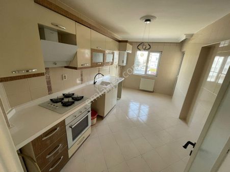 Tandoğan Mh. 3+1 Bağımsız Ara Kat Ön Cephe Ful Yapılı Asansörlü Satılık Daire