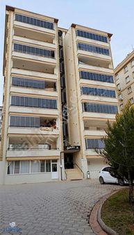 Binevler Turyaptan Selçuklu Mahallesinde Satılık Geniş 3+1 Daire